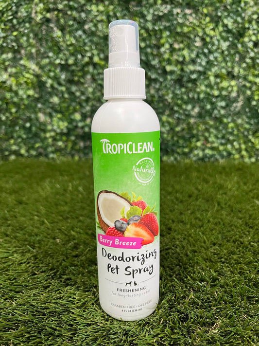 Tropiclean Deodorizing Pet Spray Berry Breeze